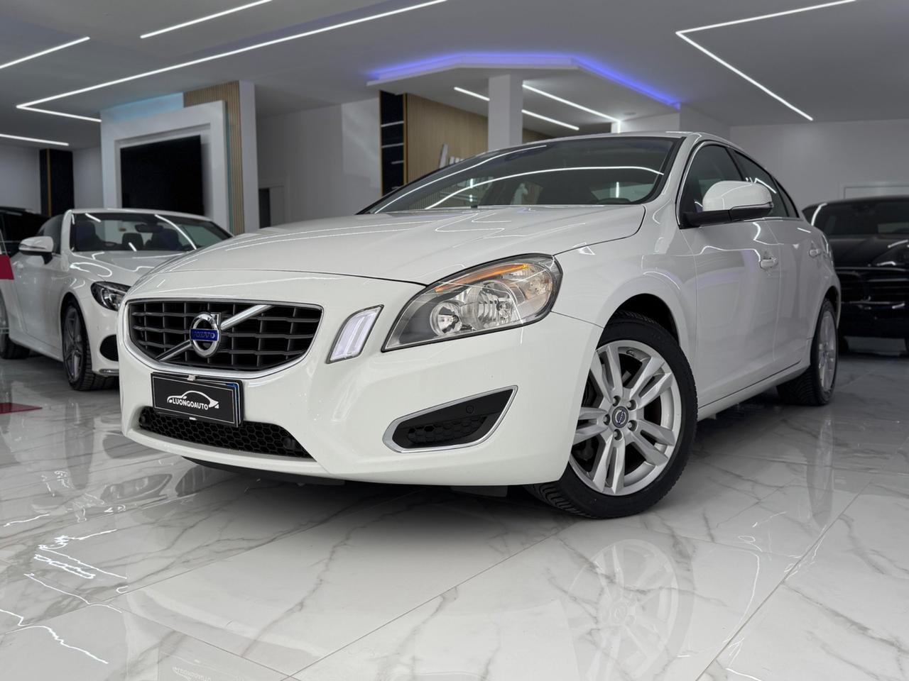 Volvo S60 D5 Geartronic Summum Full Optional