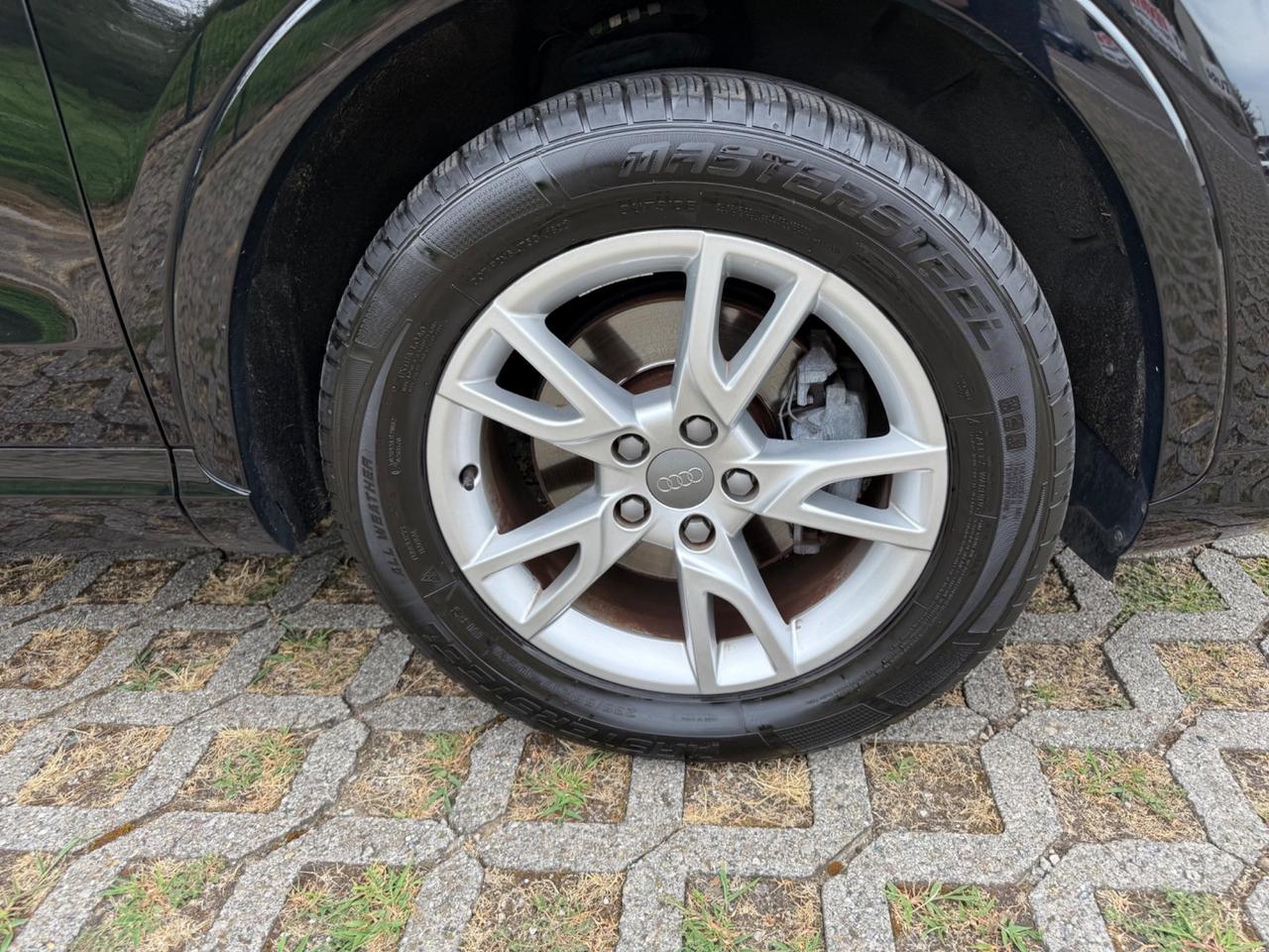 Audi Q3 2.0 TDI 120 CV S tronic Panorama*Cerchi*Led*Pec