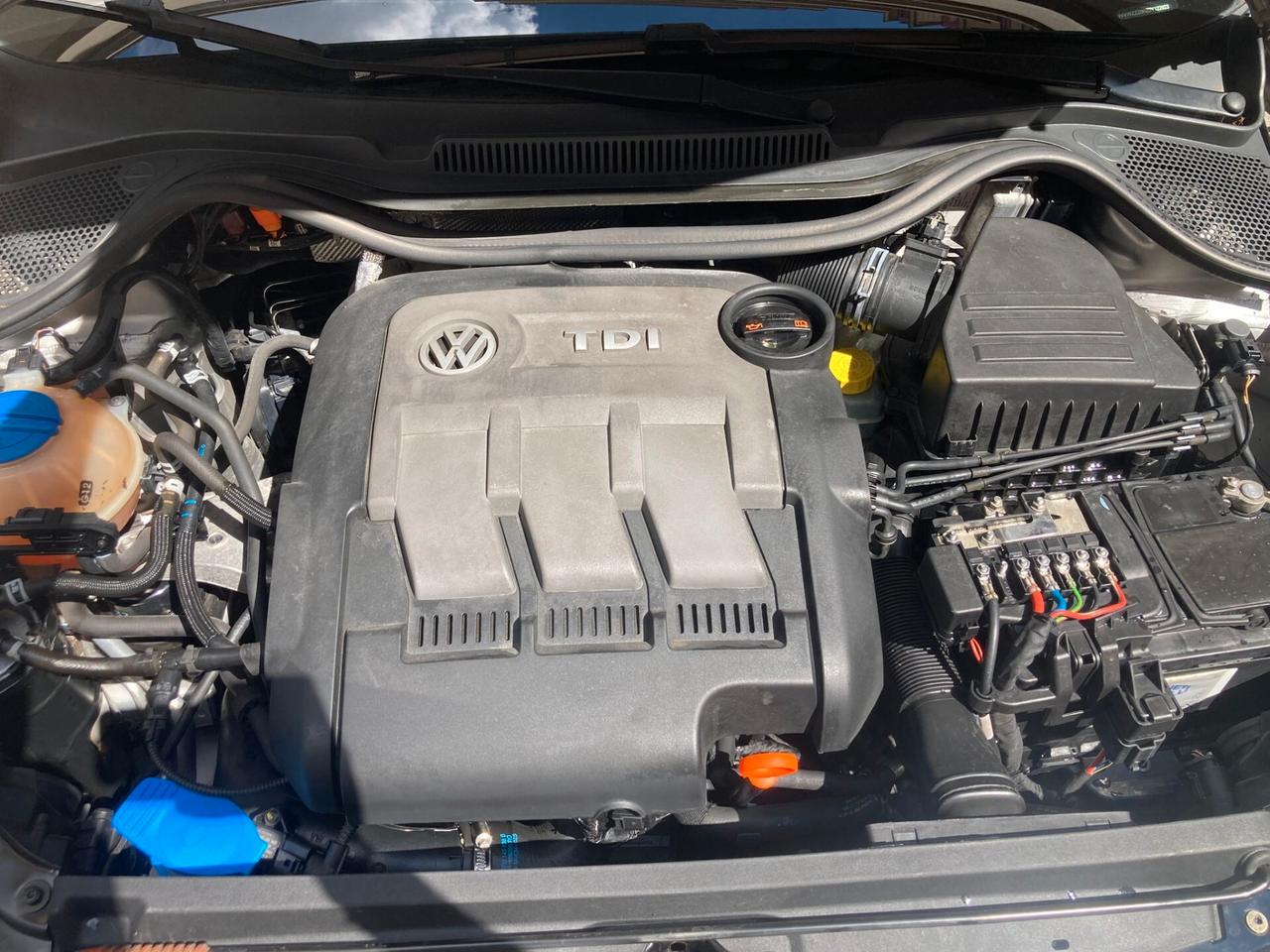 Volkswagen Polo 1.2 TDI - IDEALE X NEOPATENTATI - 12\2012