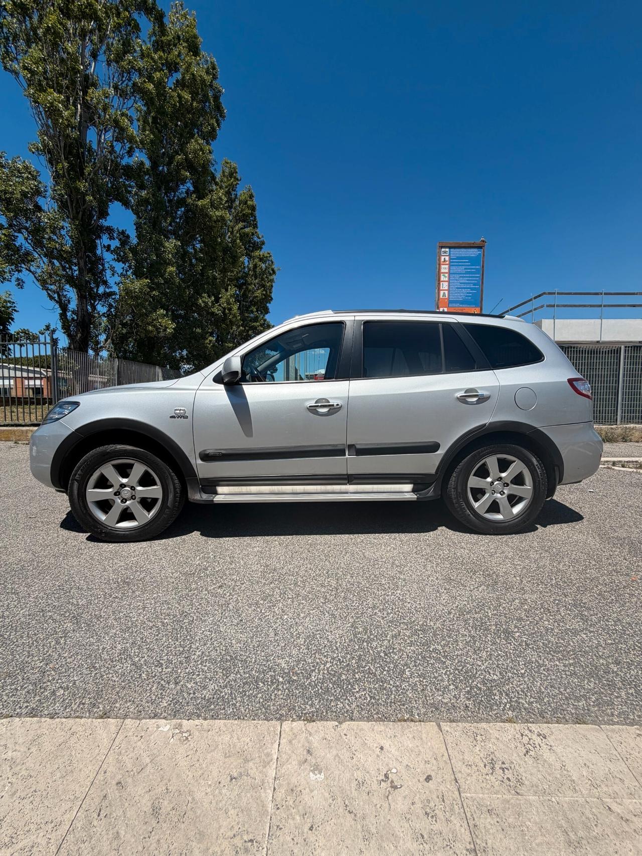 Hyundai Santa Fe 2.2 CRDi VGT Dynamic Sun 5 p.ti