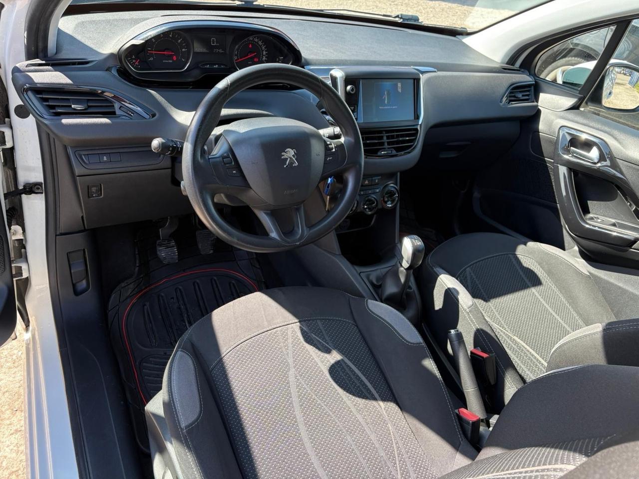 Peugeot 208 1.2 VTi 82 CV 3 porte Allure