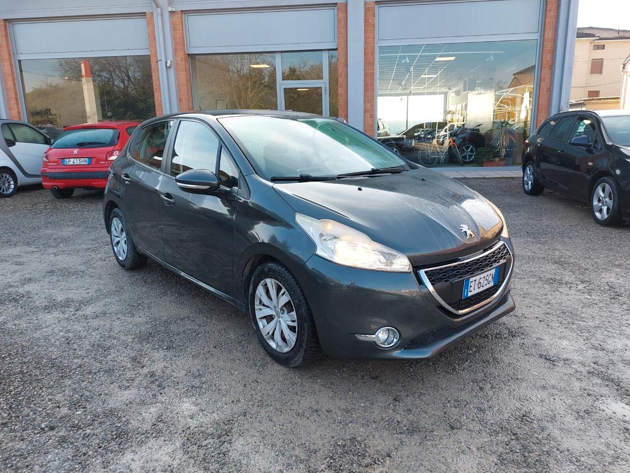 Peugeot 208 1.4 HDi 68 CV 5 porte UNICO PROPRIETARIO