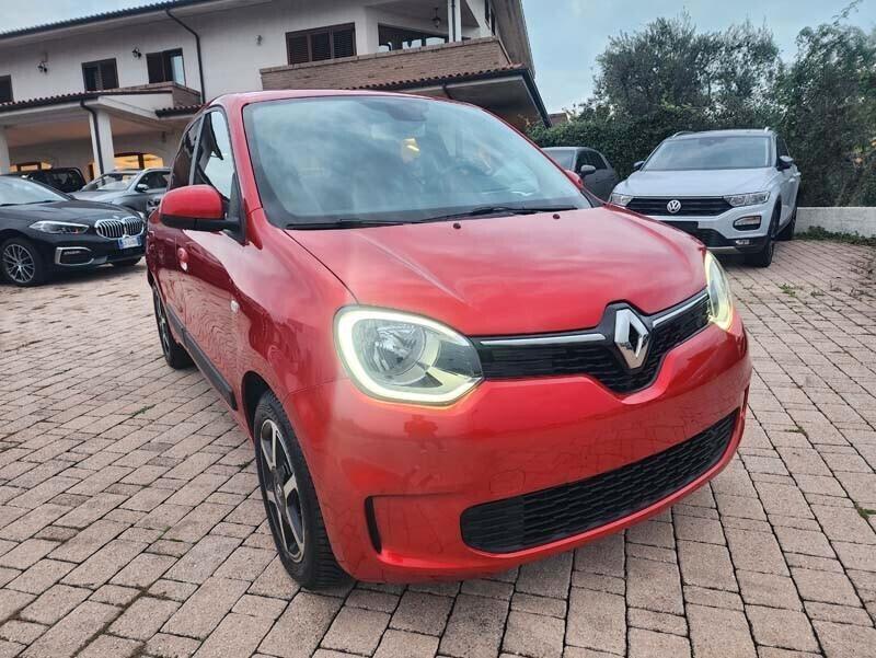 Renault Twingo 1.0 SCe Limited 73 CV 5 porte ok Neopatentati