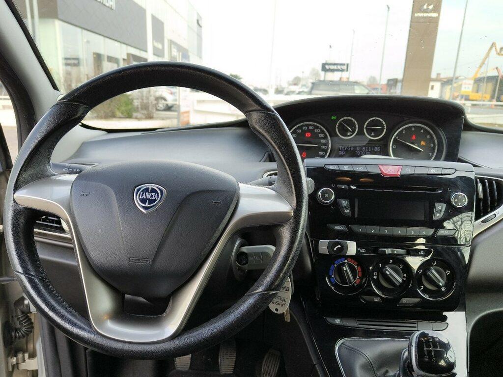 Lancia Ypsilon 5 Porte 1.2 Platinum