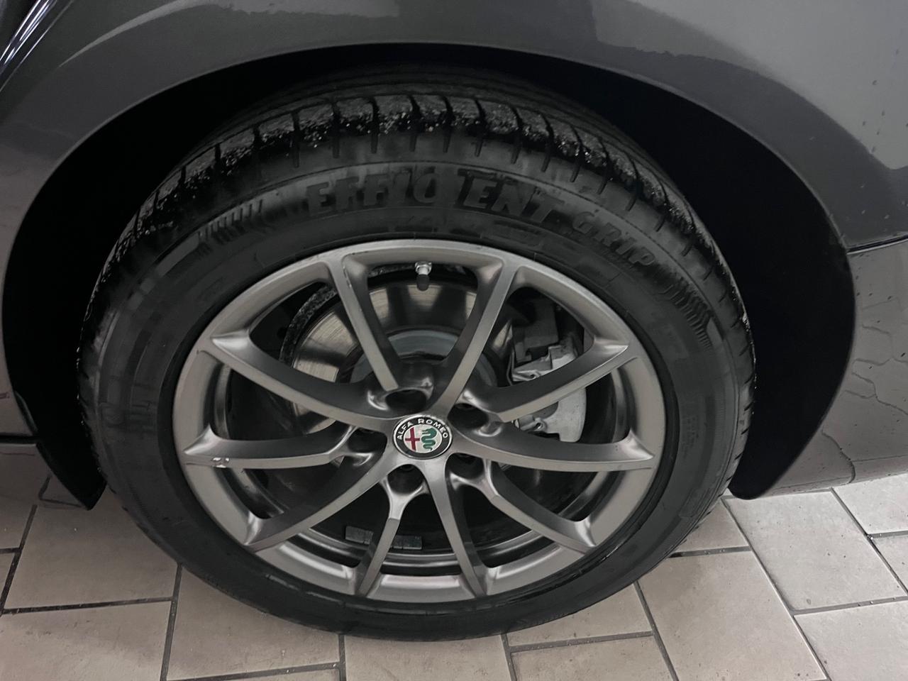 Alfa Romeo Giulia 2.2 150 CV Super tagliandata