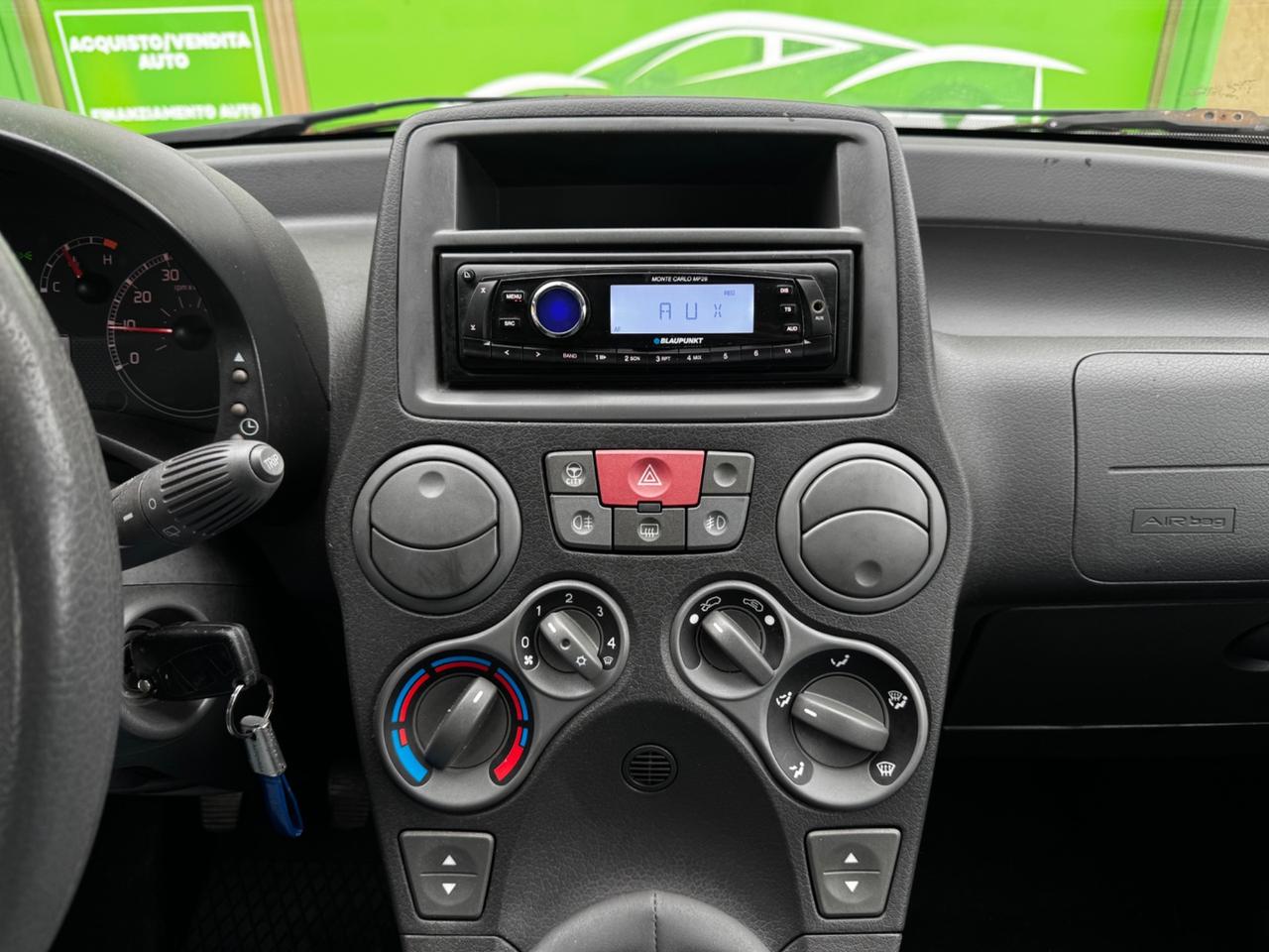 Fiat Panda 1.2 NEOPATENTATI 174.000km