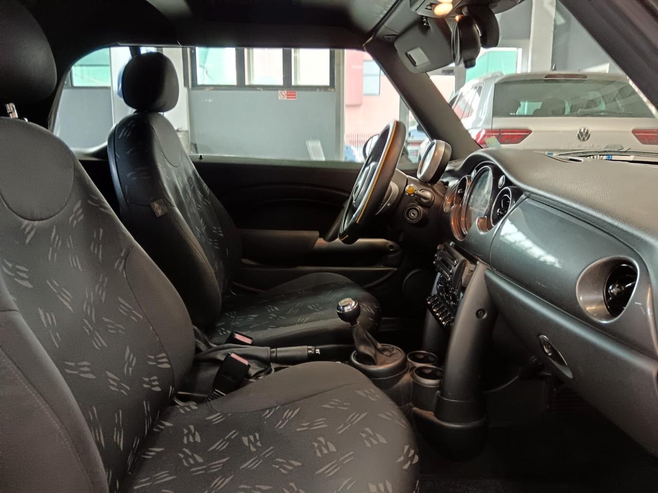 MINI One Cabrio Benzina Manuale