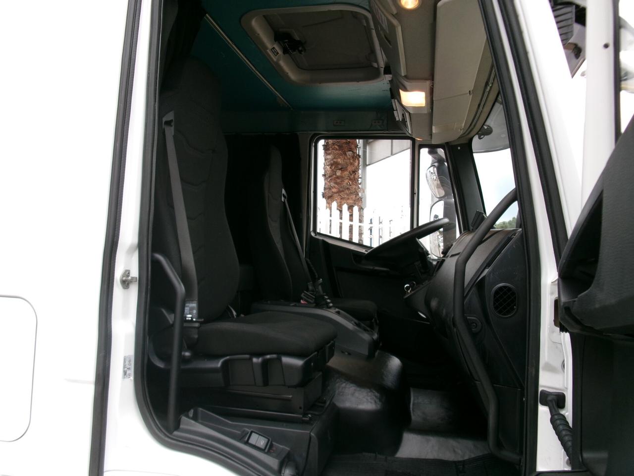 Iveco EUROCARGO 160/28 E6 FRIGO+PEDANA FRC 08/2027 16 PEDANE 280000 KM
