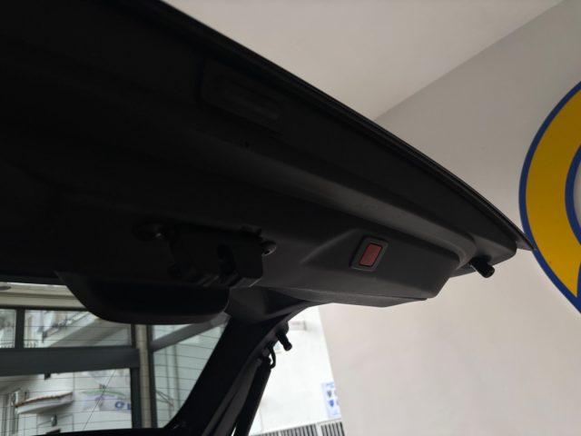 PEUGEOT 3008 Hybrid 136 e-DCS6 GT tua da ?399,00 mensili