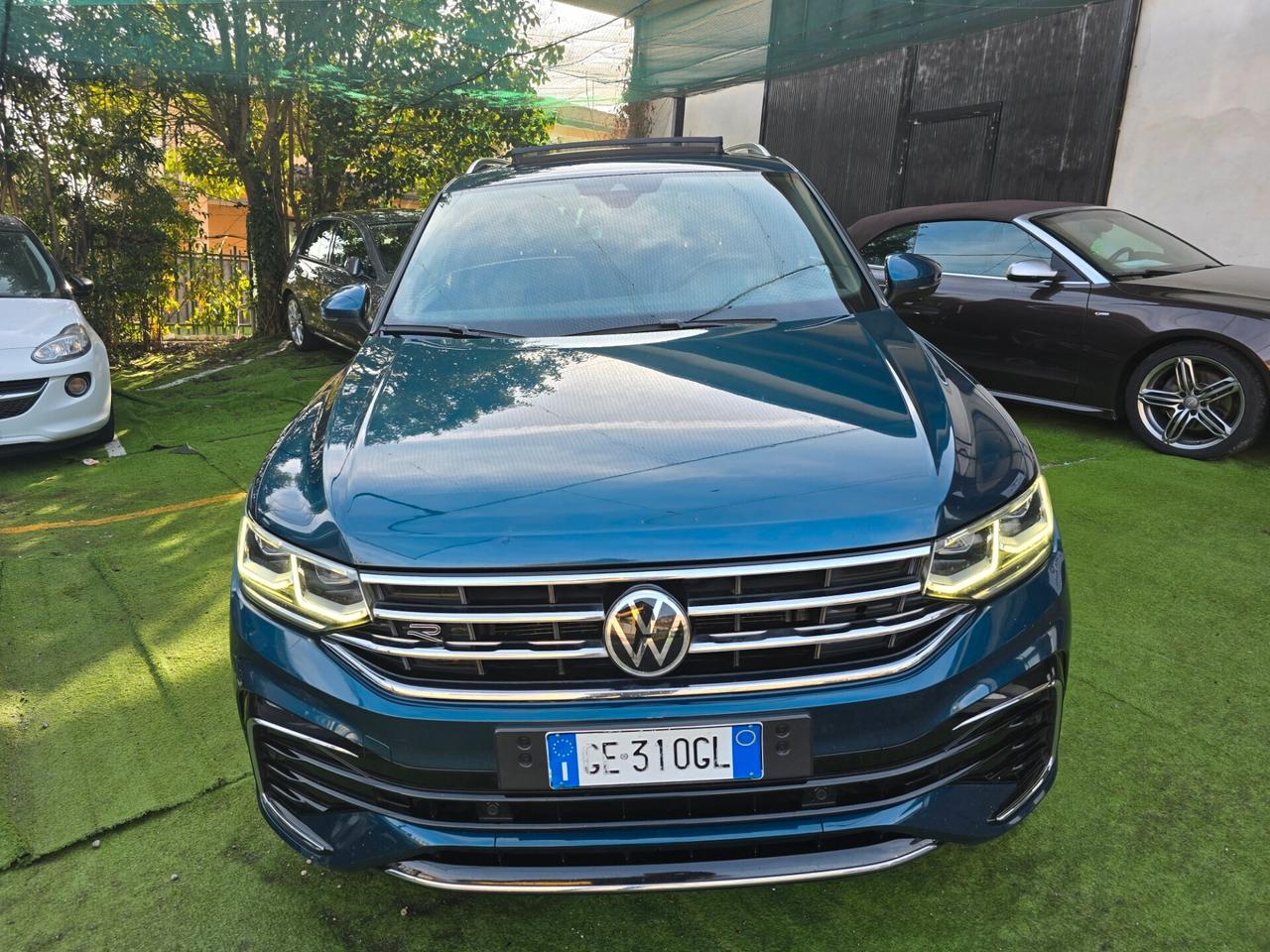 Vw Tiguan 2.0 TDI 200CV 4x4 R.line tetto apribile-2021