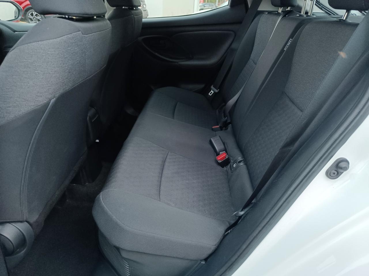 Toyota Yaris 1.5 Hybrid 5 porte Trend