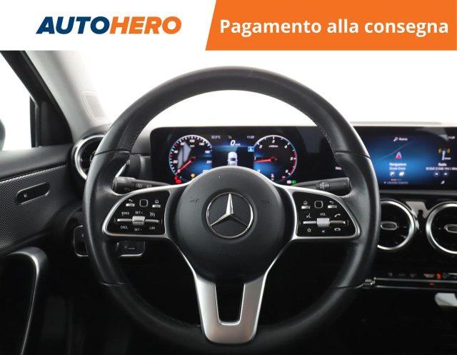 MERCEDES-BENZ A 200 d Automatic Sport