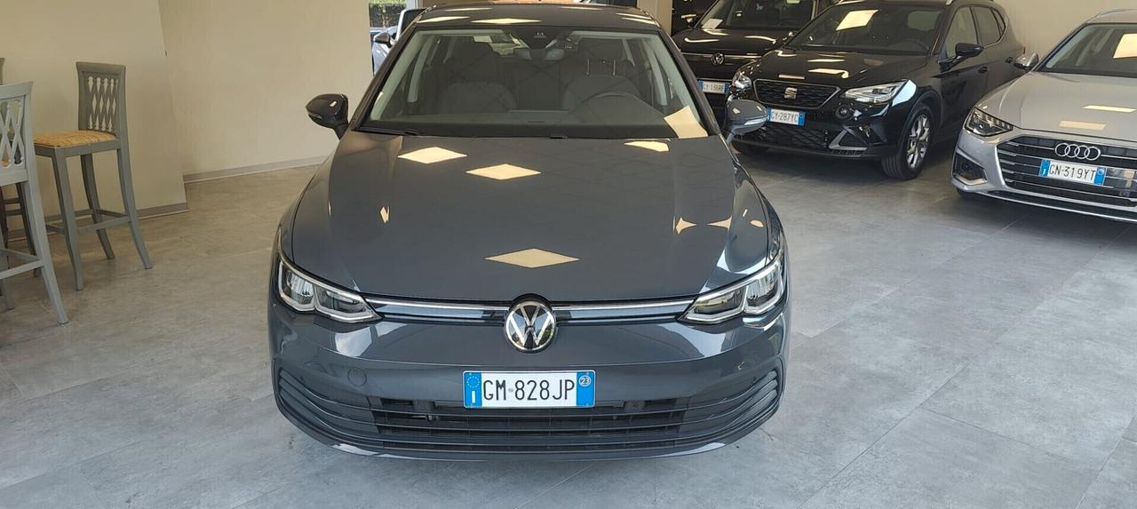 Volkswagen Golf 1.0 eTSI EVO DSG Life