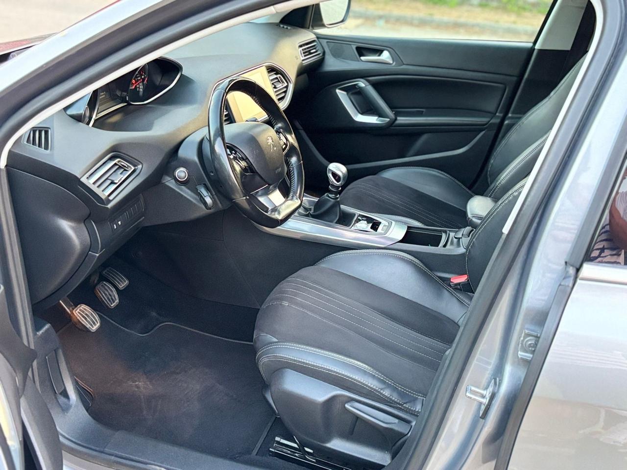 Peugeot 308 BlueHDi 120 S&S SW Business