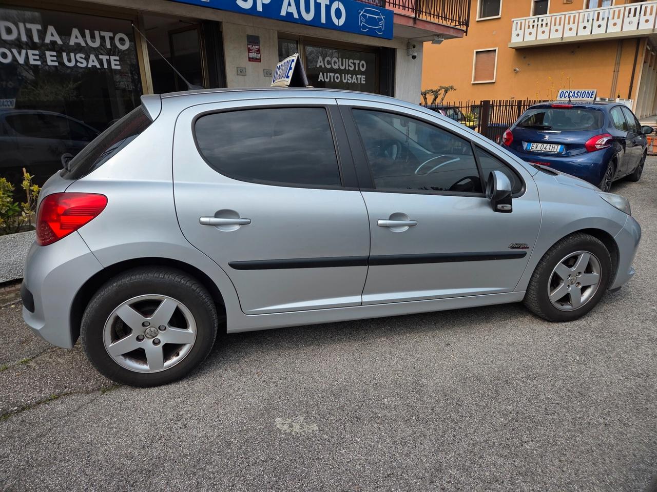 Peugeot 207 NEOPATENTATI - 2008