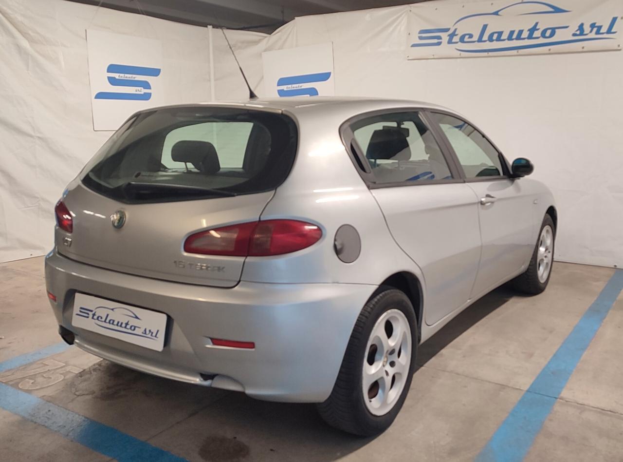 Alfa Romeo 147 1.6 16V TS BENZINA/GPL 5 porte NEOPATENTATO Distinctive