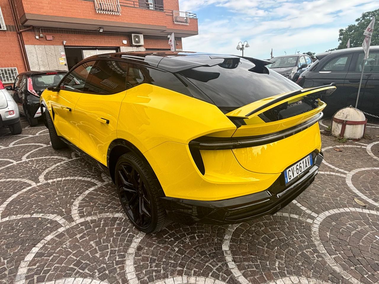 Lotus Eletre S
