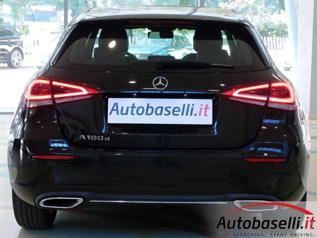 MERCEDES-BENZ A 180 D SPORT AUTOMATICA 8G-DCT - TECH PACK