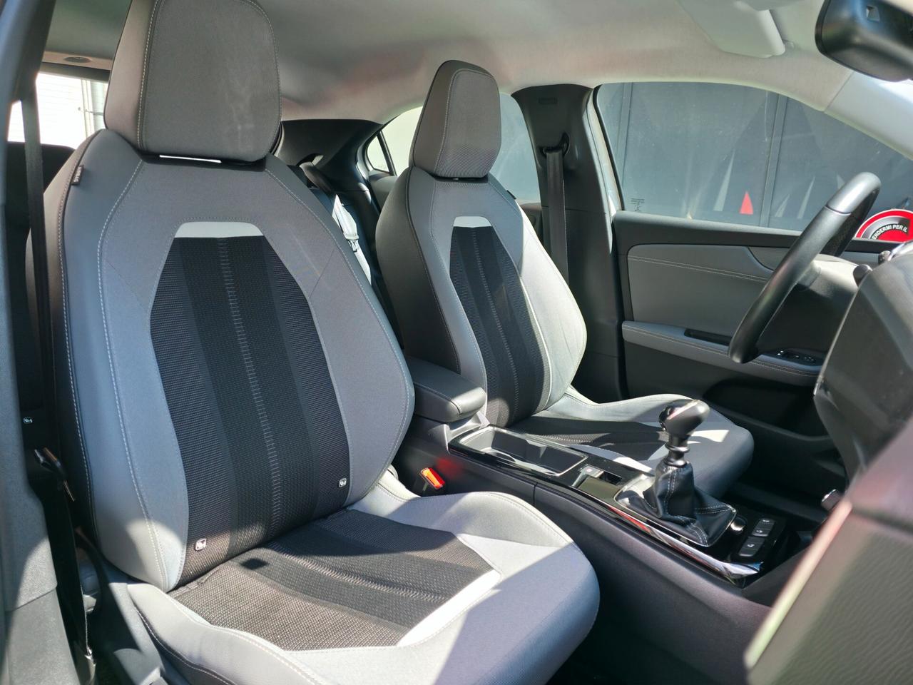 Opel Mokka 1.5 Diesel Elegance Bicolor
