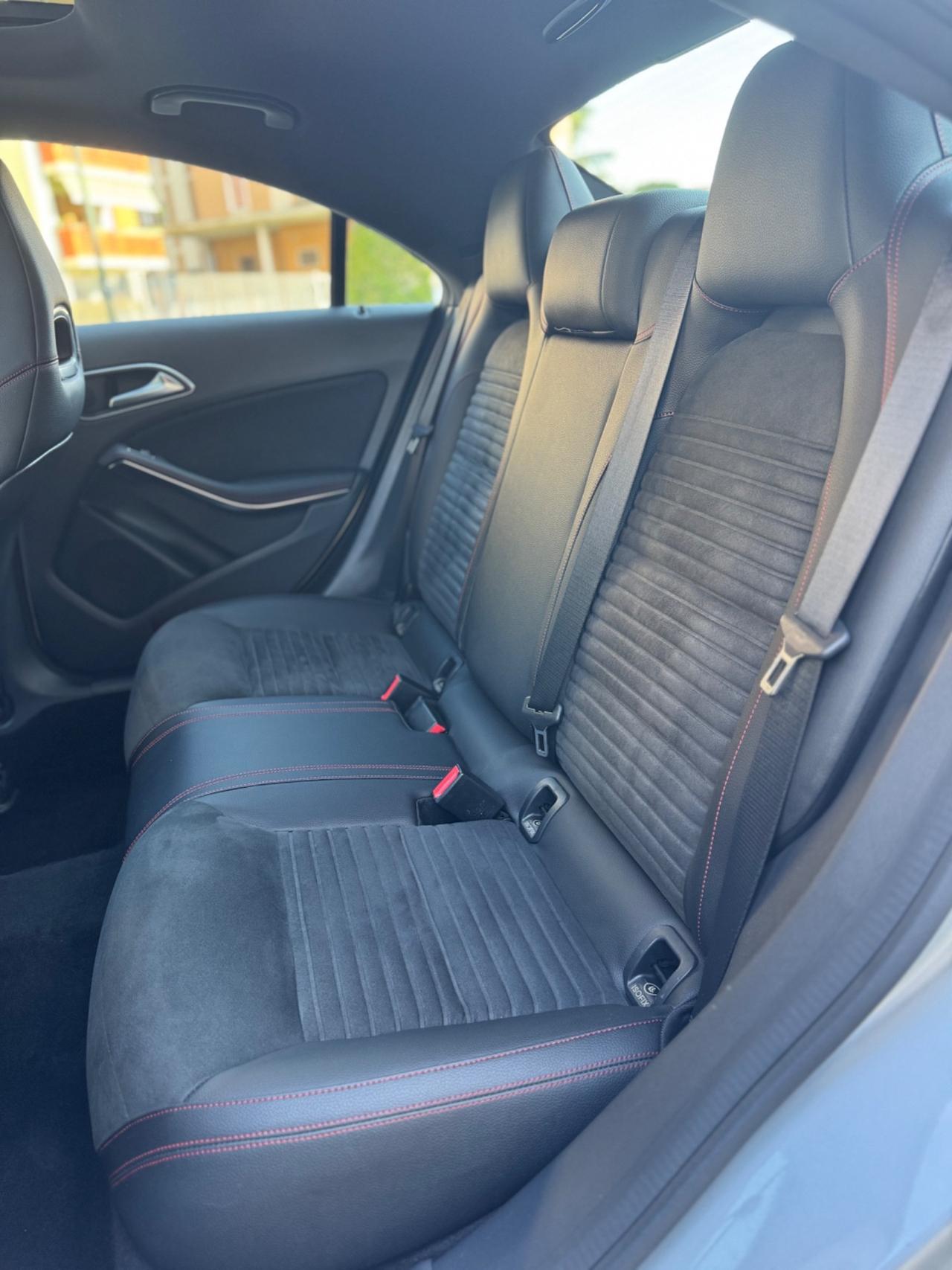Mercedes-benz CLA 200 CLA 200 d Automatic Premium