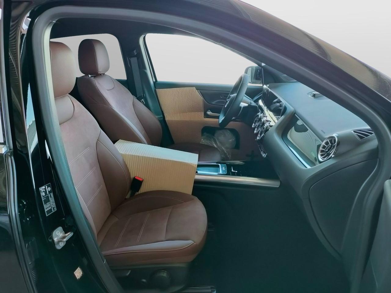Mercedes-Benz GLA 200 d