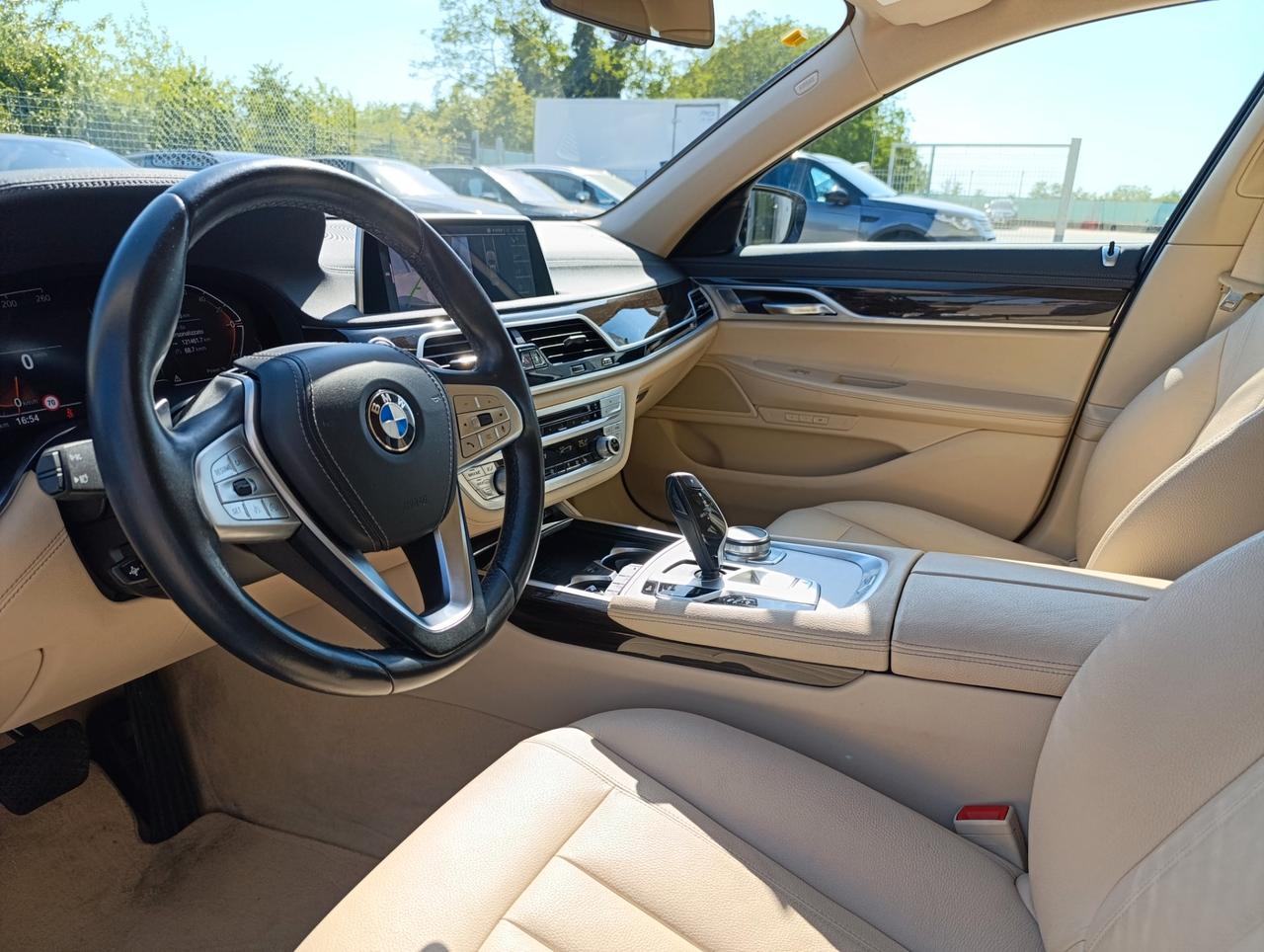 BMW 730 d mhev 48V auto