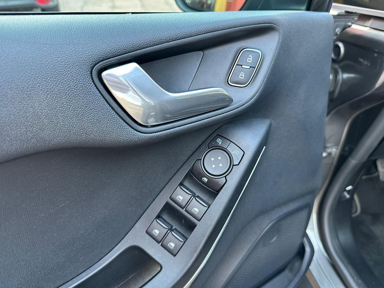 Ford Fiesta 1.1 75 CV 5 porte Titanium