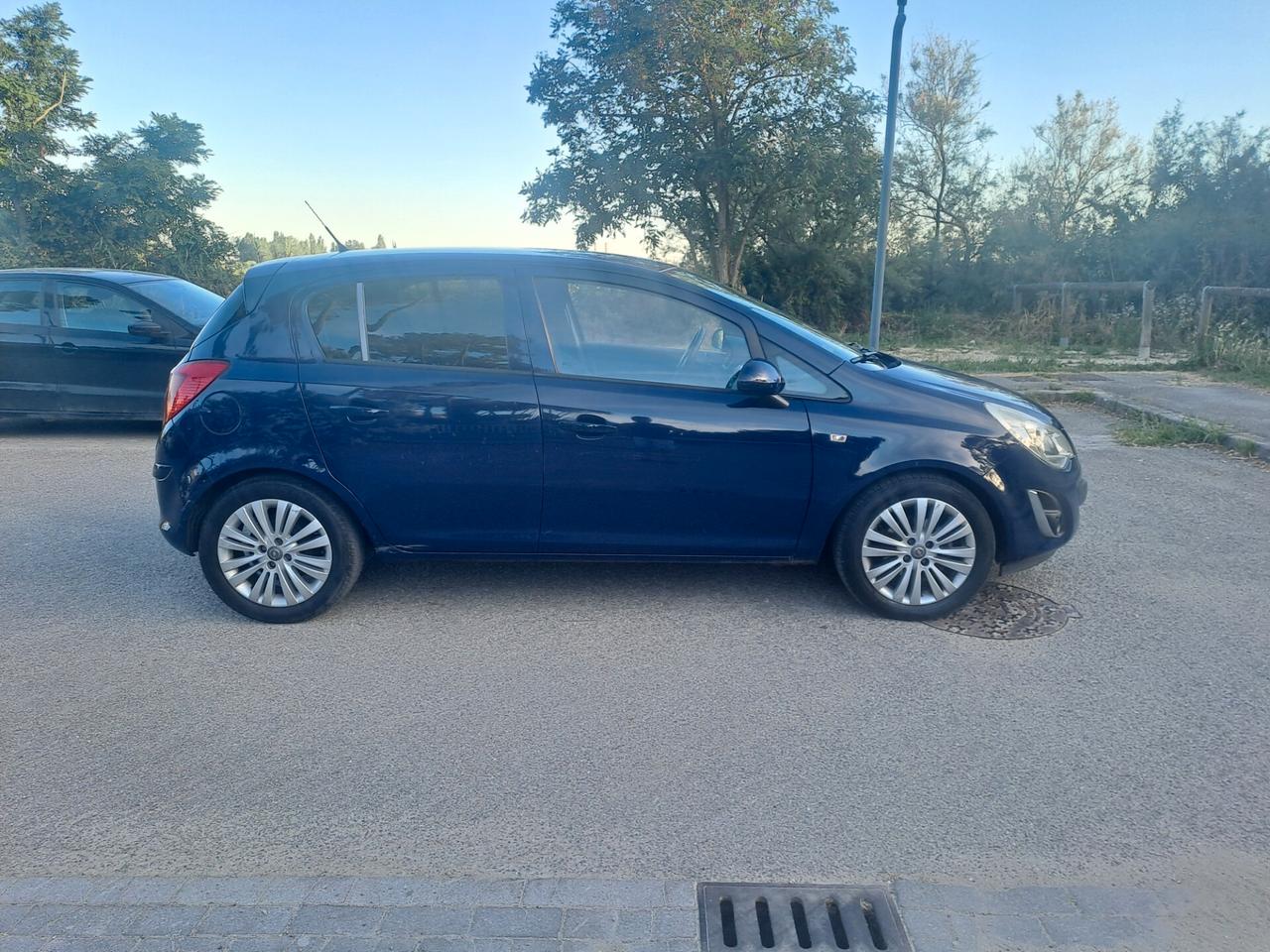 Opel Corsa 1.2 85CV 5 porte GPL-TECH Elective- neopatentati