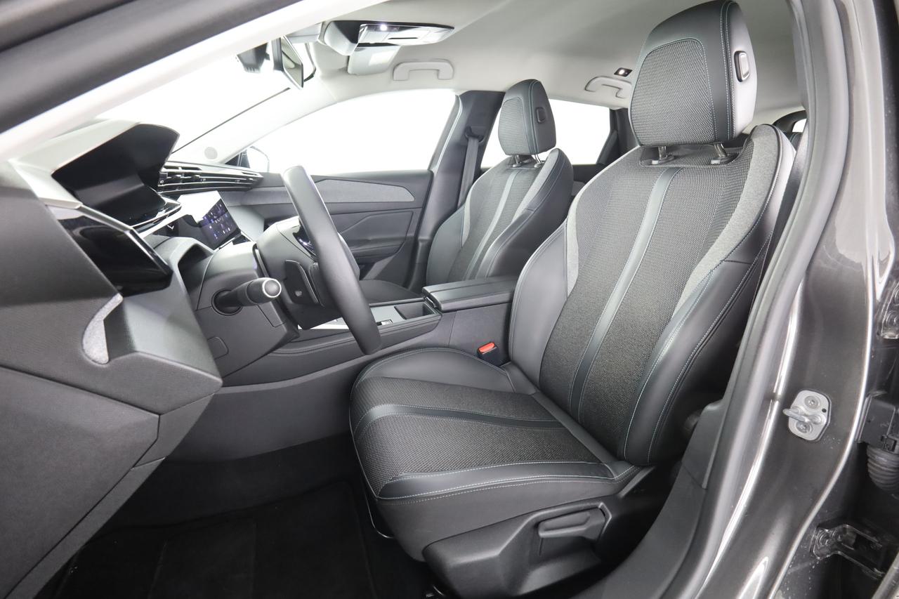 PEUGEOT 308 3ª serie 308 BlueHDi 130 S&S EAT8 SW Allure