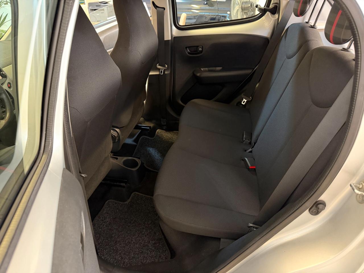 Peugeot 108 5P 1.0 68 CV Allure FULL OPT FRIZIONE NEOPATENTATI TAGLIANDATA