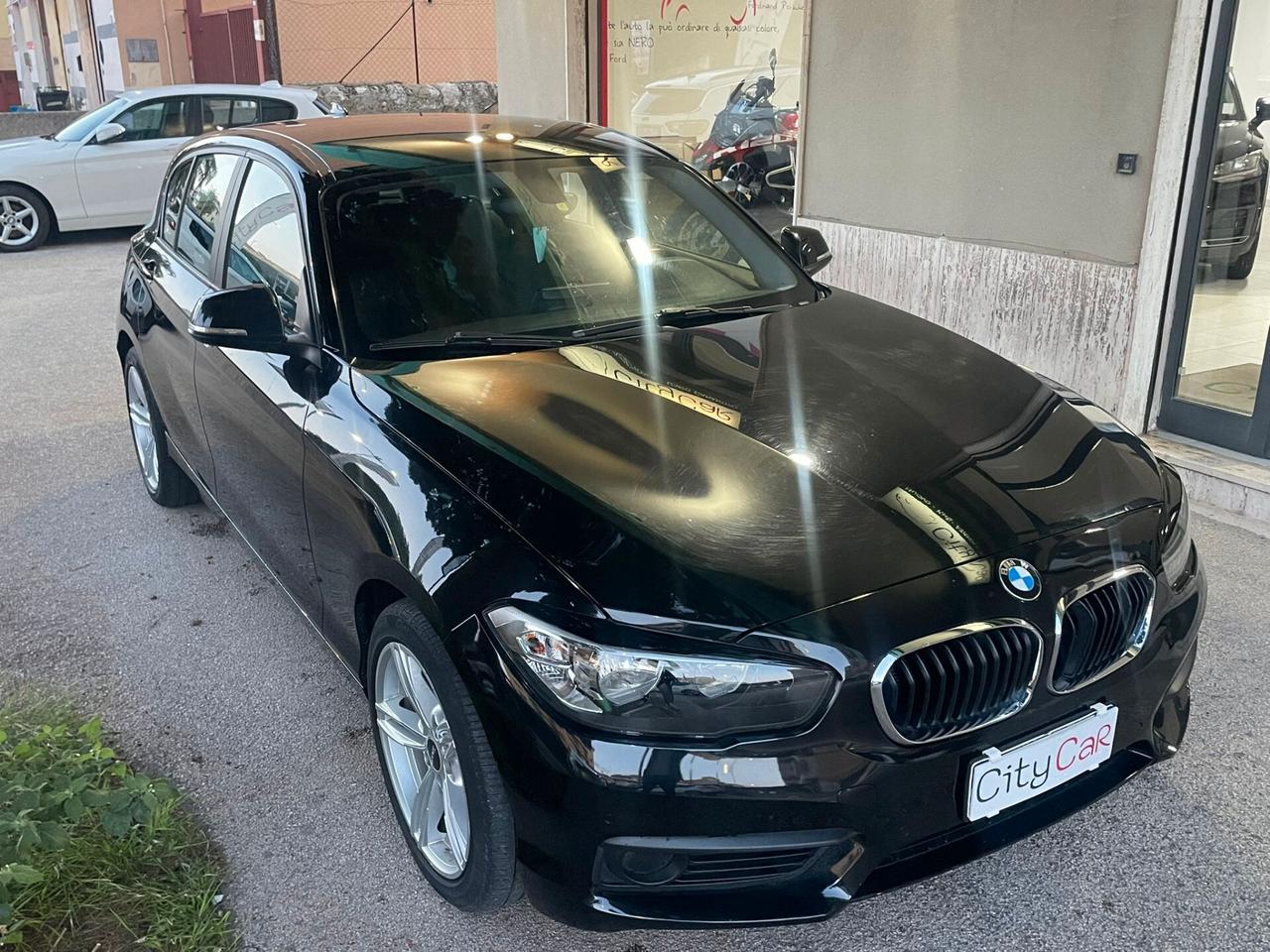 Bmw 116 118d 5p. Urban