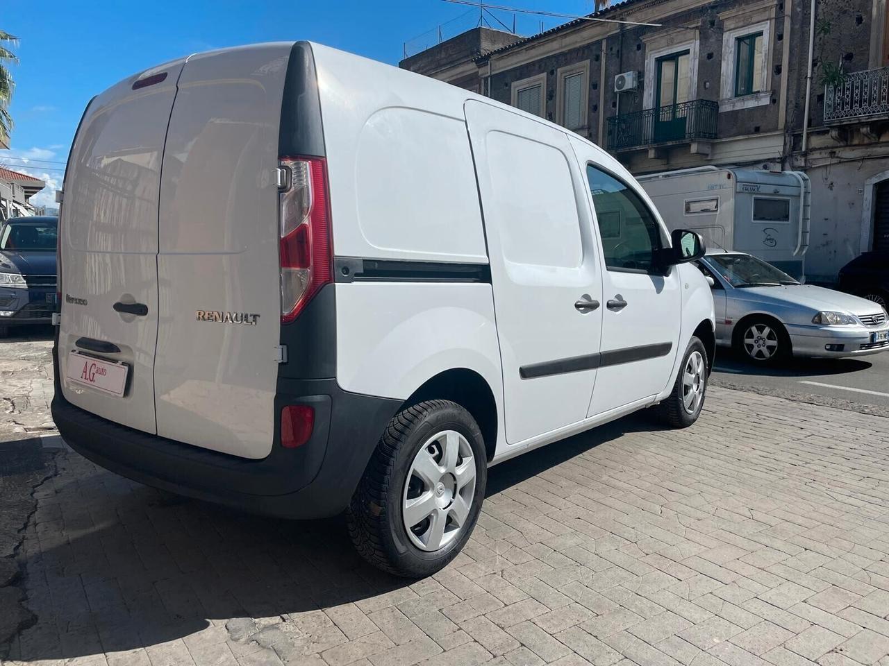 Renault Kangoo 1.5 dCi 75CV S&S 4p. Express Ice