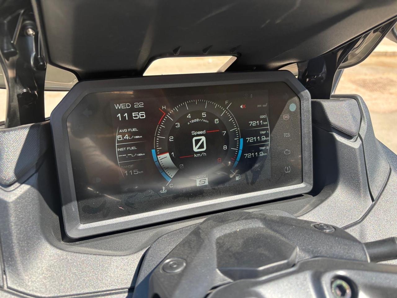 Yamaha T Max 560 TECH MAX DARK MAGMA