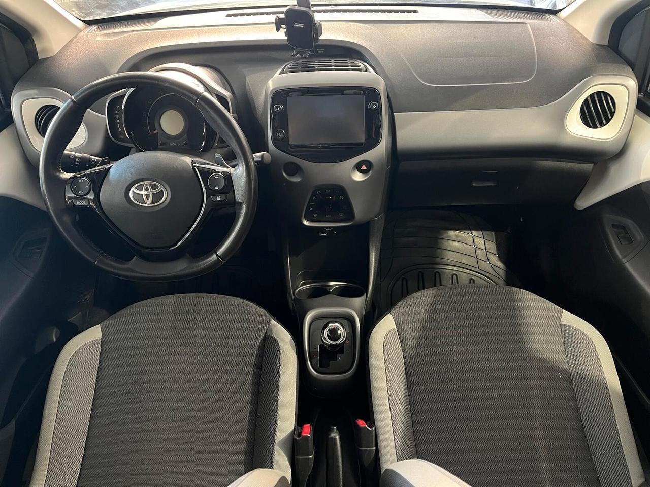 Toyota Aygo 1.0 VVT-i 72 CV 5 porte x-play