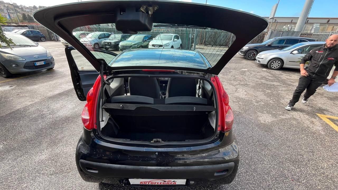 Peugeot 107 1.0 68CV 3p. Desir