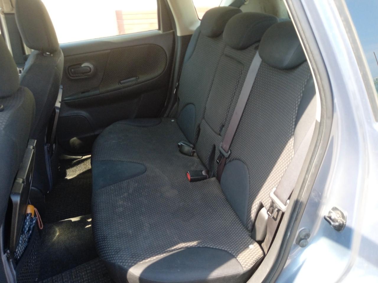 Nissan Note 1.5 dCi 68CV Visia