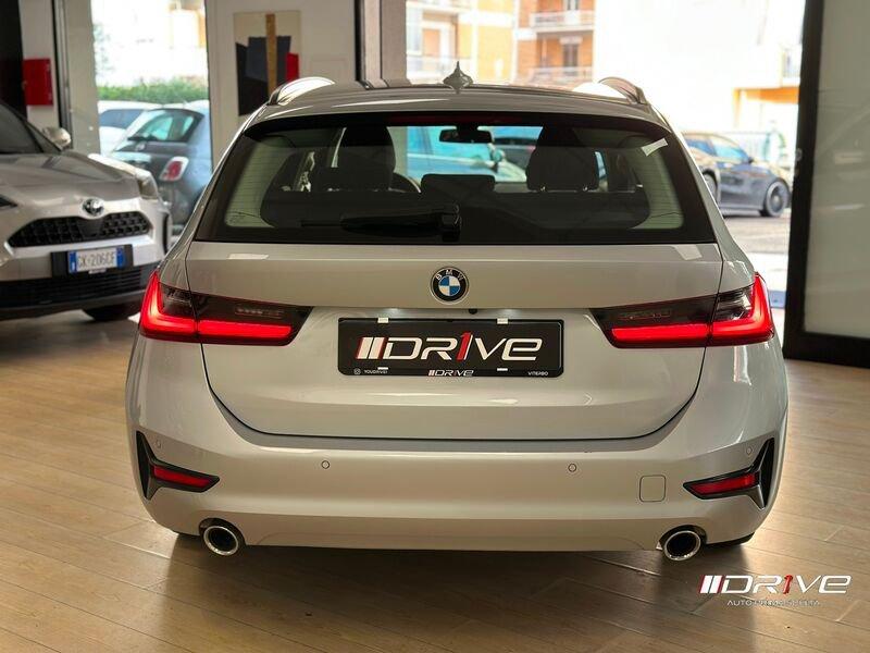 BMW Serie 3 320d xDrive Touring Business Advantage