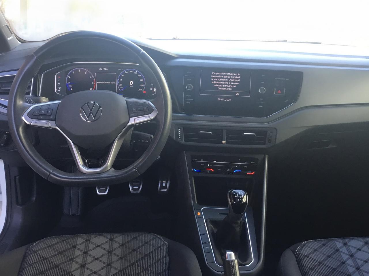 Volkswagen Taigo 1.0 tsi r-line 110cv