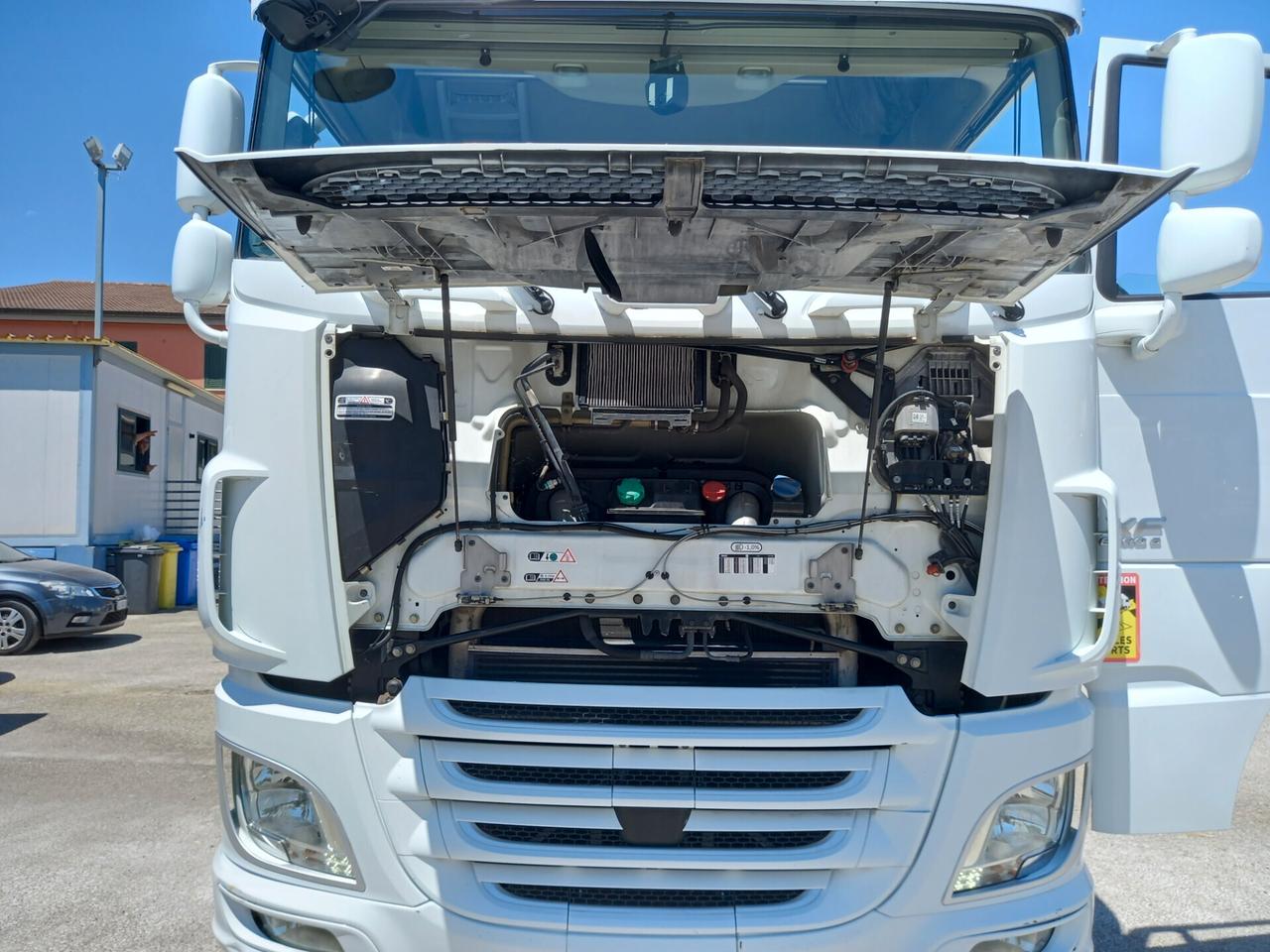 DAF XF 510 FAX - Impianto scarrabile 26 TON (C2)