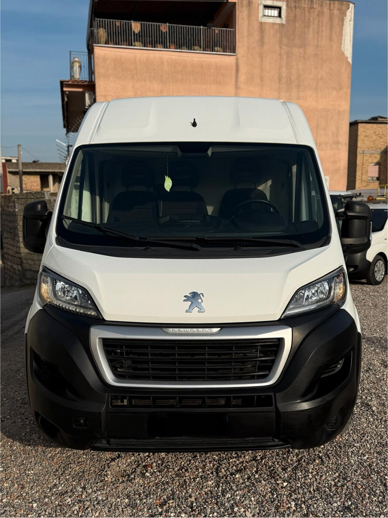 Peugeot Boxer 2.0 BlueHDi 130CV L3H2