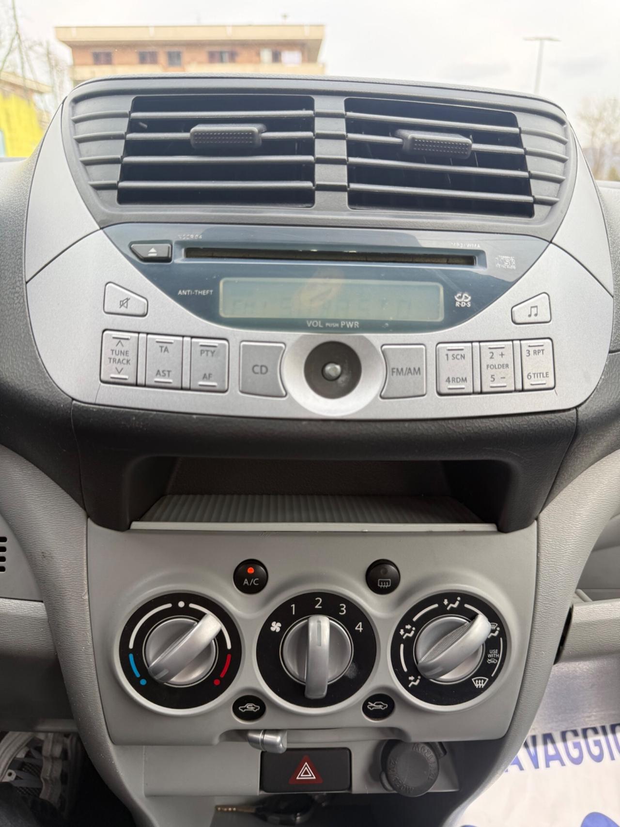 Suzuki 5porte 1.0 benzina NEOPATENTATi 90 milaKM