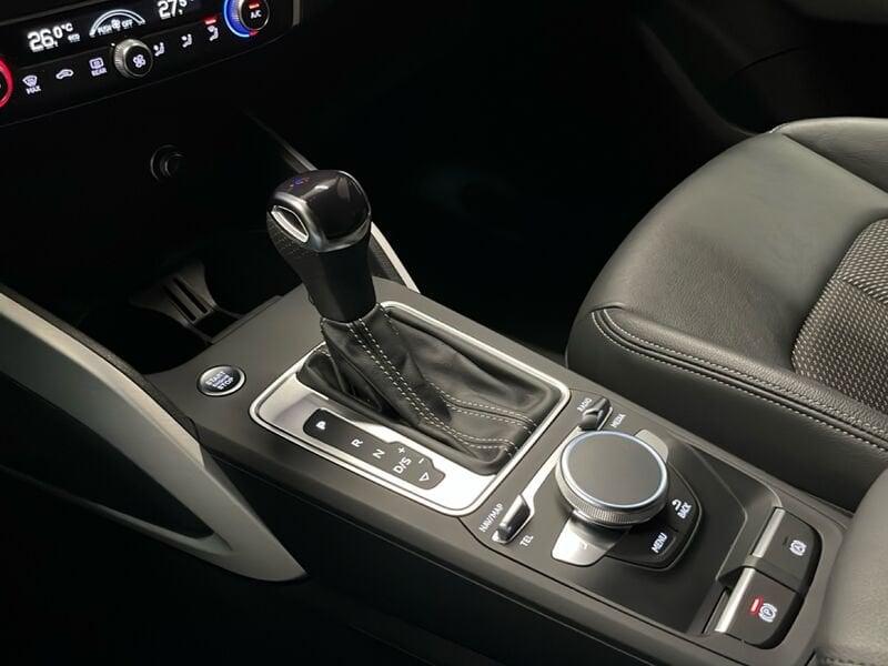 Audi Q2 35 TDI S TRONIC S LINE