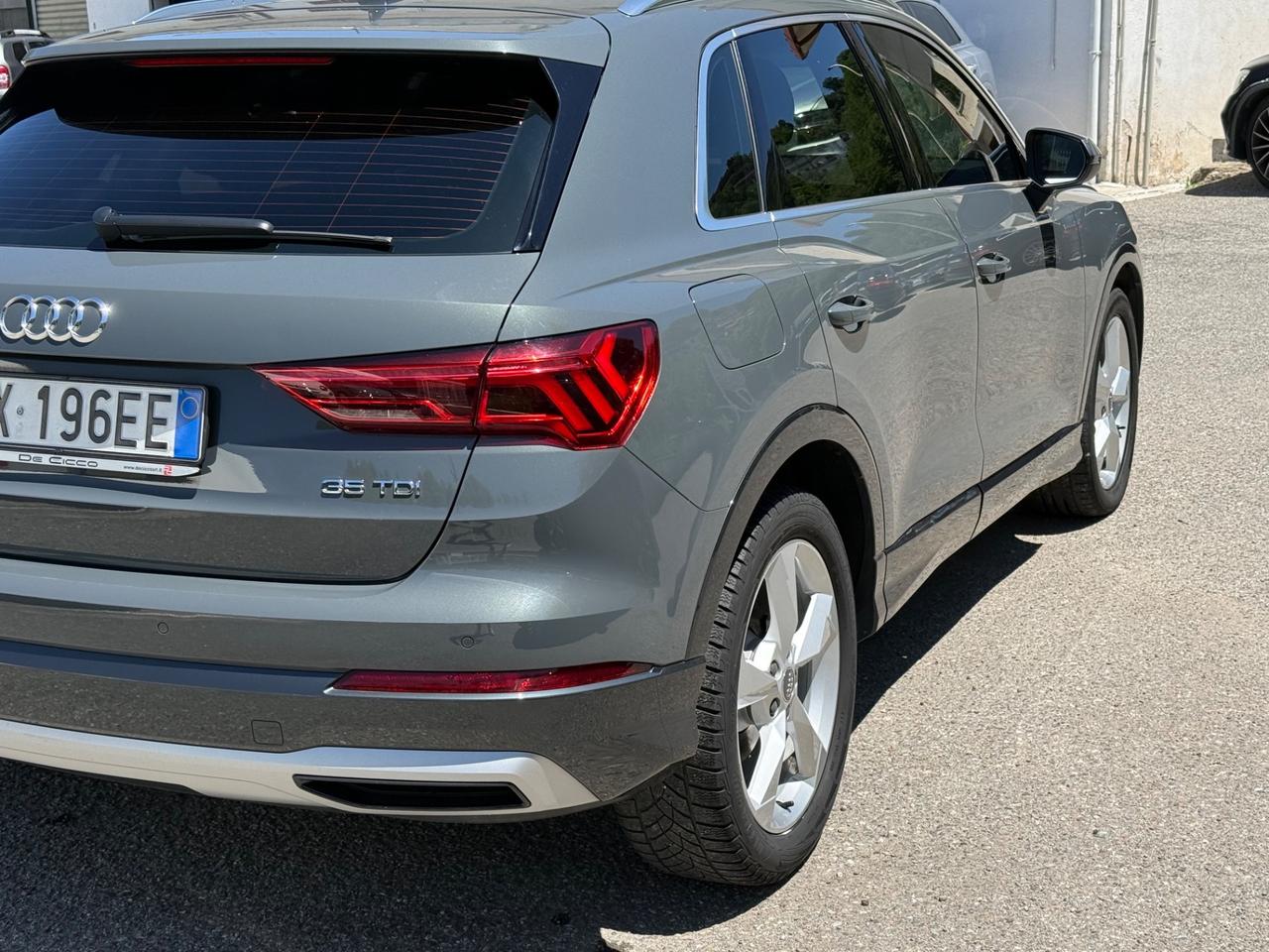Audi Q3 35 TDI S tronic Business Advanced