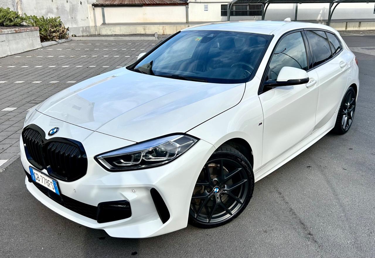 Bmw 118 118d 5p. Msport