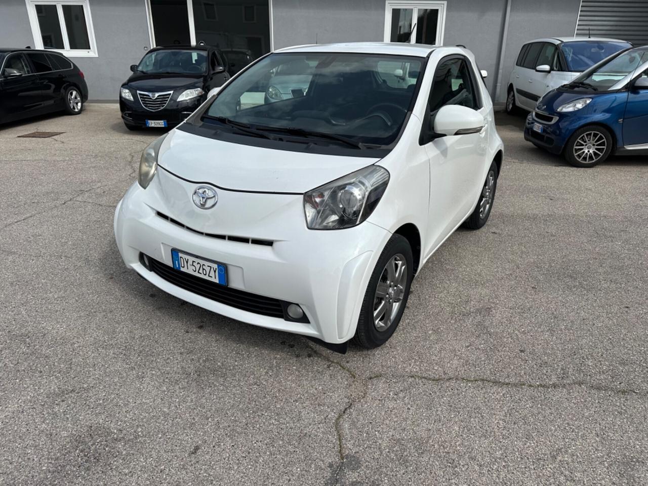 Toyota iQ 1.0 Sol