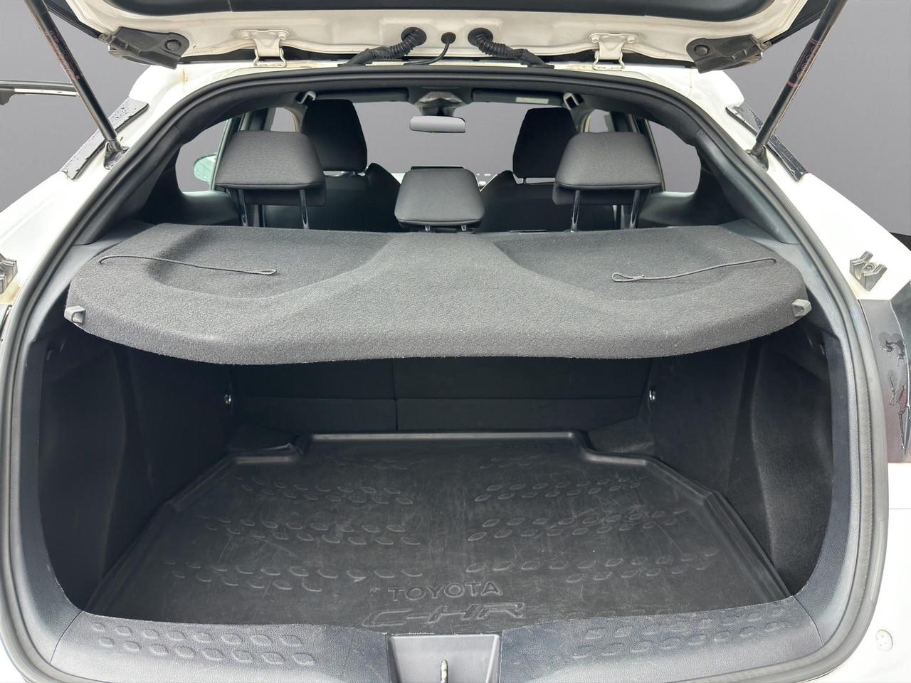 Toyota C-HR 1.8h Active e-cvt