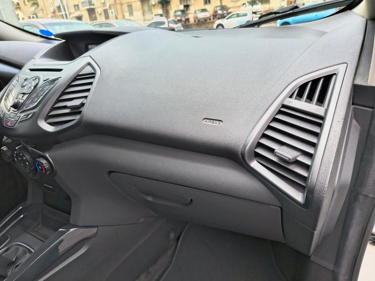 FORD ECOSPORT 1.0 BENZINA UNICOPROPRIETARIO 2016