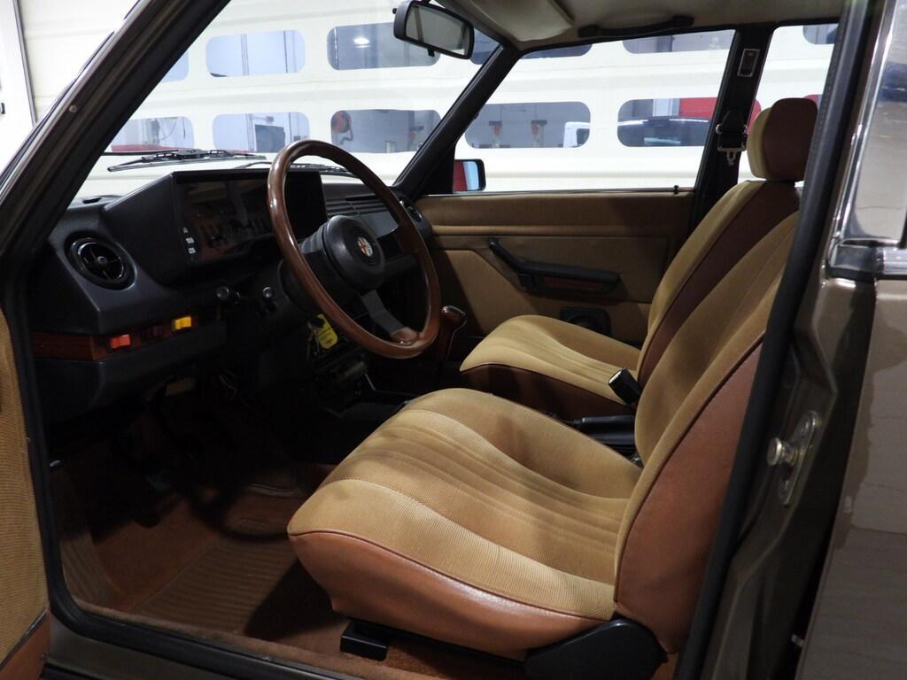 Alfa Romeo Alfetta Alfetta 2.0 my 82'