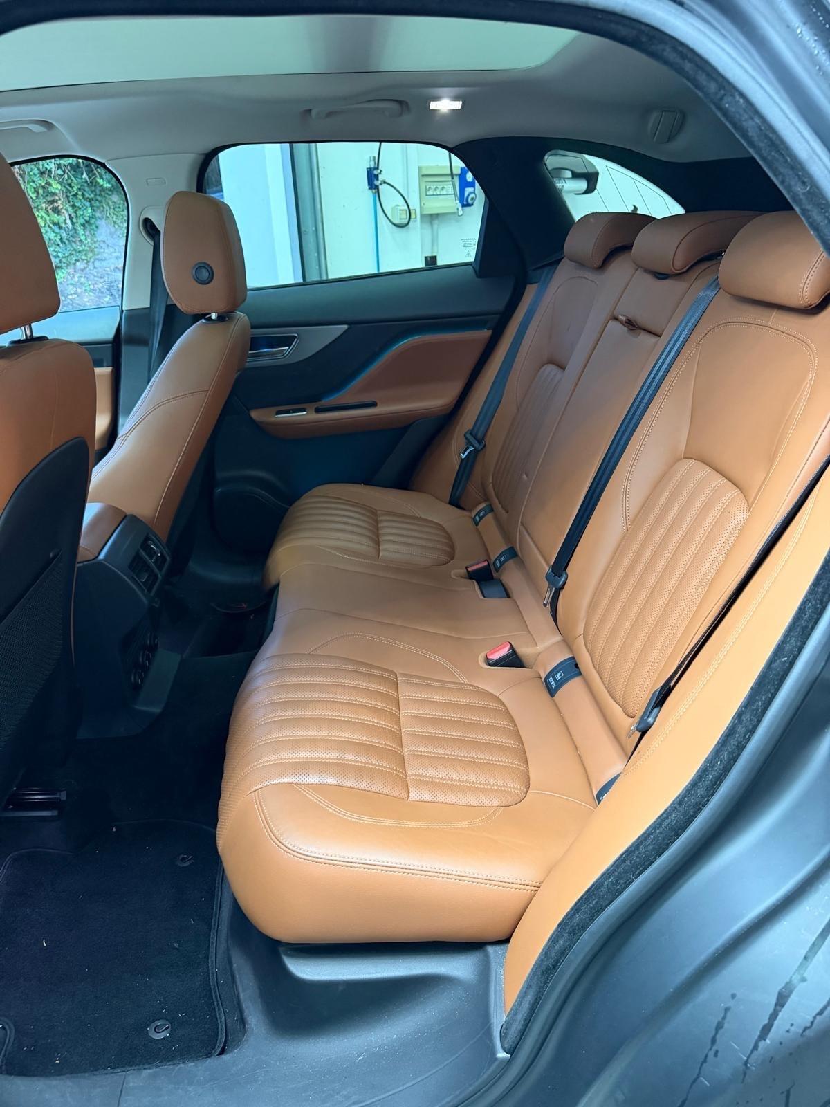 Jaguar F-Pace 2.0 D 240 CV AWD aut. Portfolio