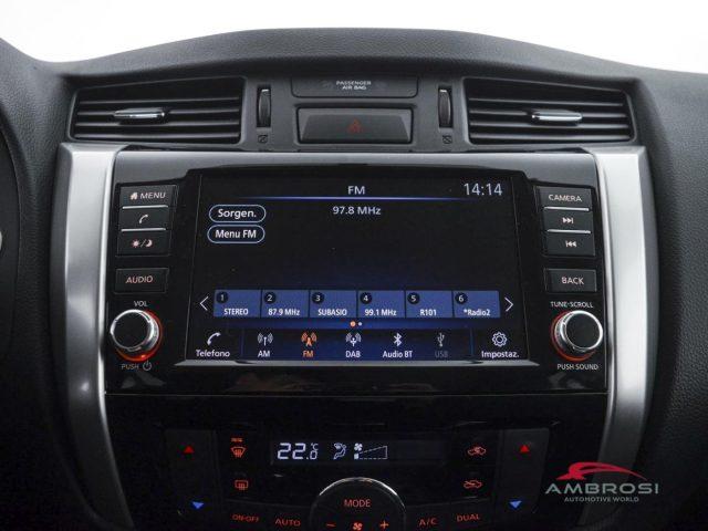 NISSAN Navara 2.3 dCi 4WD Double Cab N-Connecta- AUTOCARRO N1